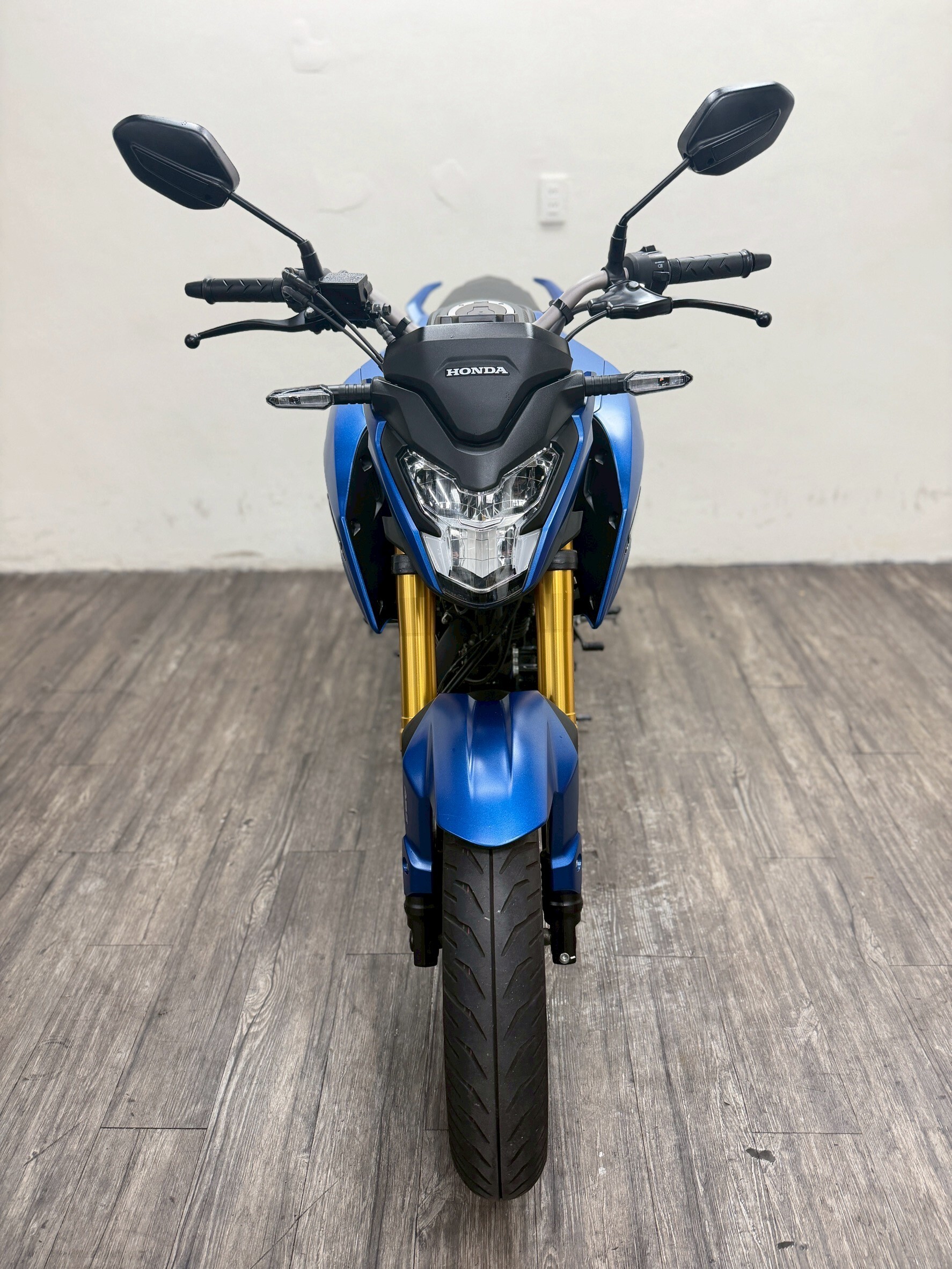 LINE_ALBUM_2022 本田 Hornet 2.0 _5916 $70000 里程 38XX_260131_8