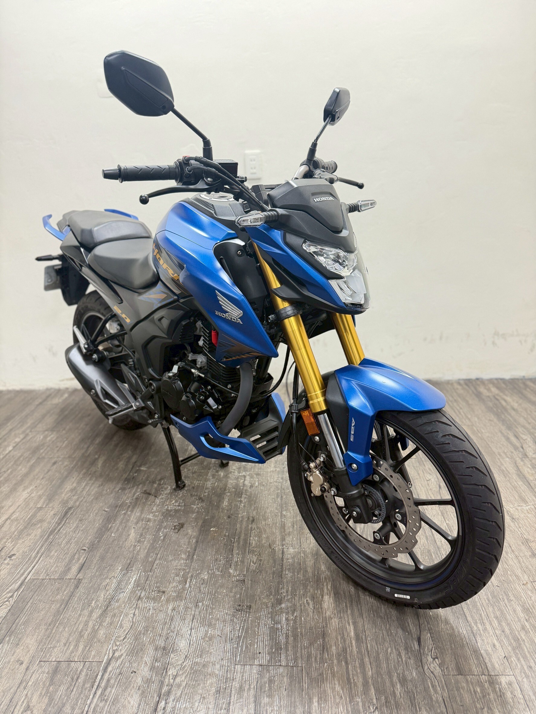 LINE_ALBUM_2022 本田 Hornet 2.0 _5916 $70000 里程 38XX_260131_6