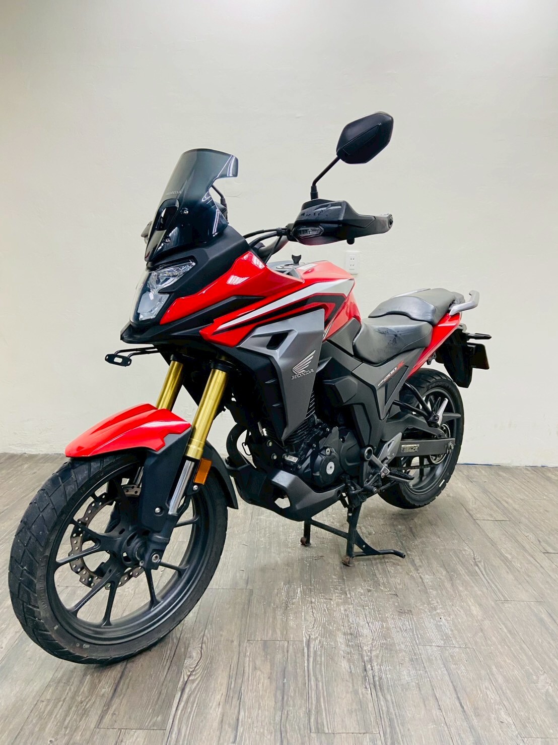 LINE_ALBUM_2022 本田 CB200X_3167 $82000 里程15XXX_260131_9