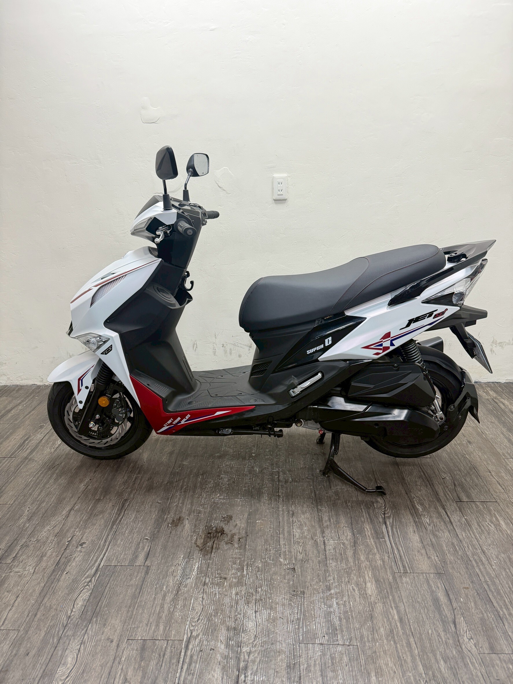 LINE_ALBUM_2025 三陽 JET SL SUPER C _6756 $102000 里程 40KM_260203_5