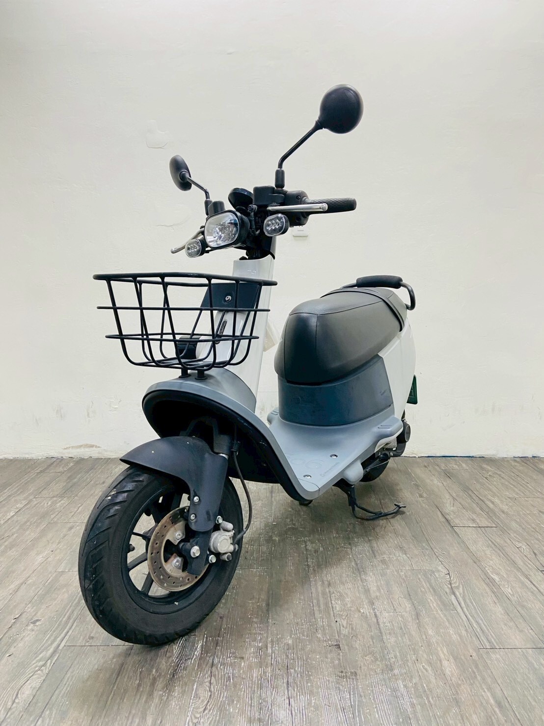 LINE_ALBUM_2021 睿能 GOGORO VIVA key less _1719 $27000 里程 48XX_260203_5