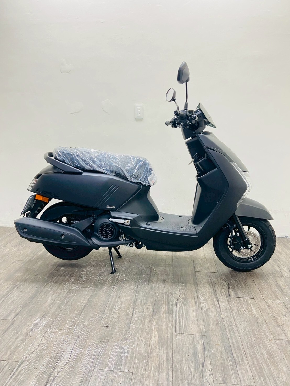 LINE_ALBUM_2025 山葉 LIMI 125_8365 $78000  里程  6_260206_3