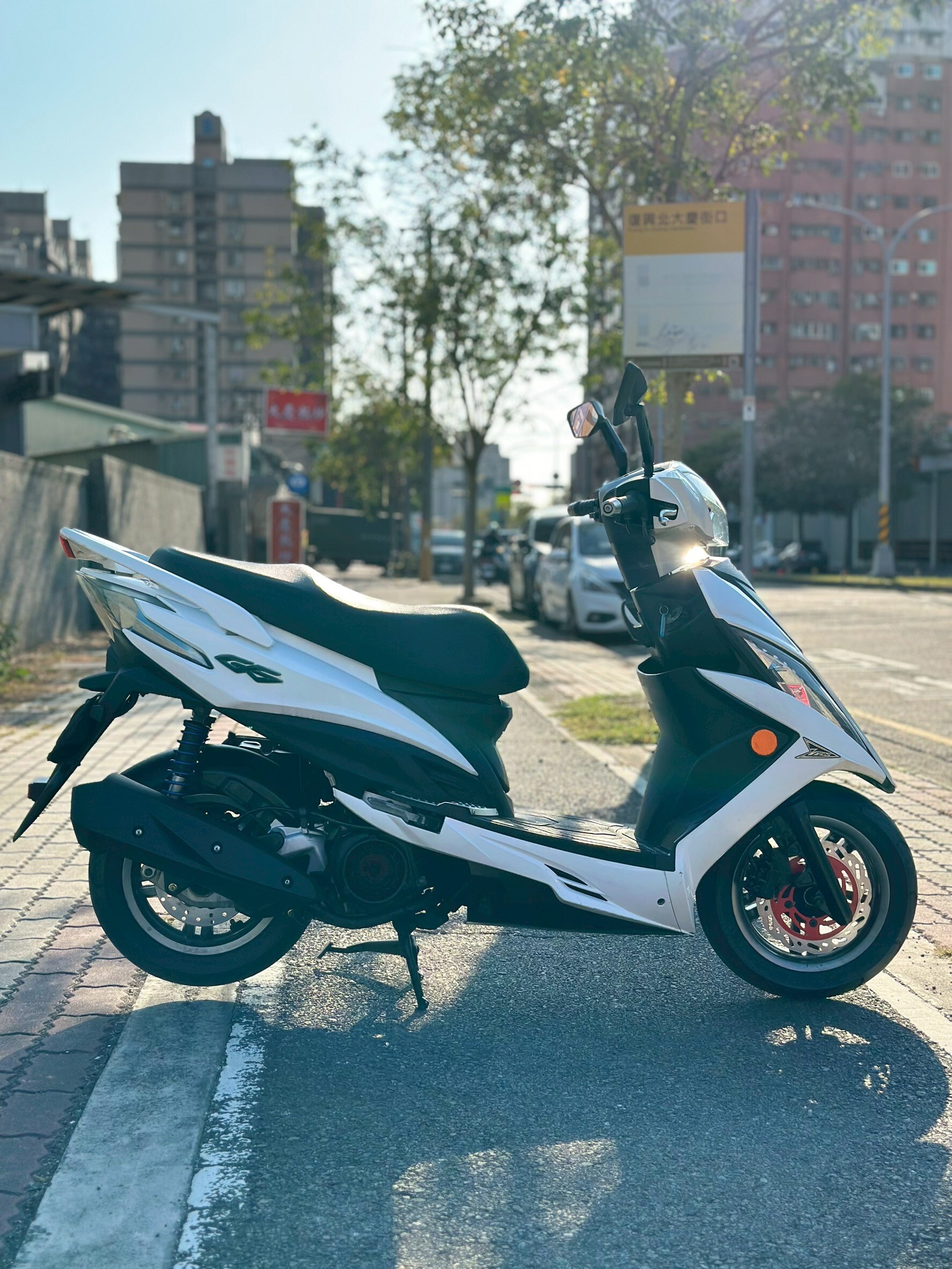 LINE_ALBUM_2015 光陽 G6 VVCS 150 ABS _2525 720xxKM $35,000_260210_1