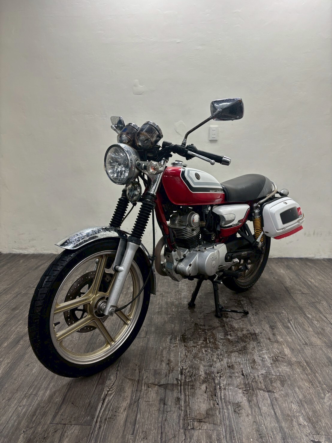 LINE_ALBUM_2008 三陽 紅骨狼_202 $35000 里程 30xxx_260212_2