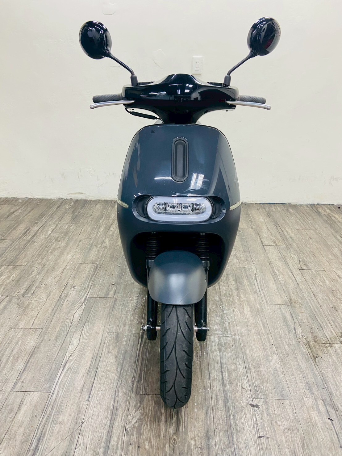 LINE_ALBUM_2017 睿能 GOGORO 2plus _1582 $22000 里程77XX_260225_1