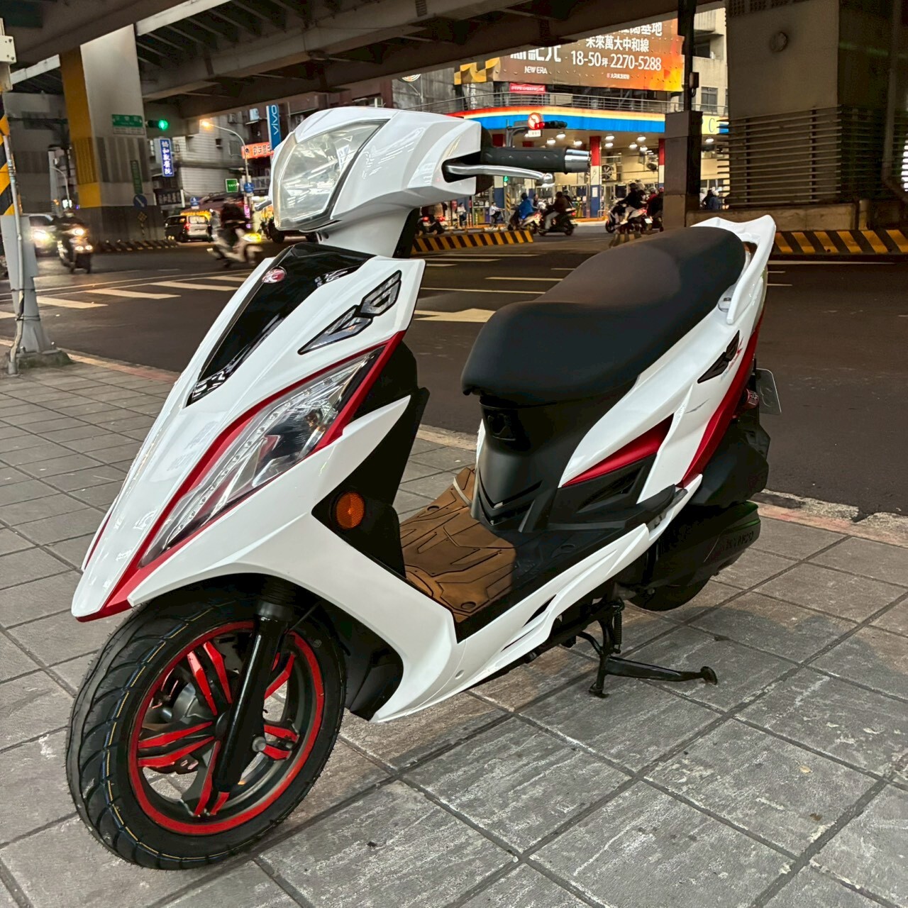 LINE_ALBUM__376_260226_2