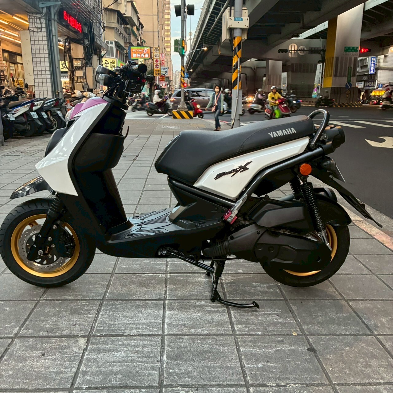 LINE_ALBUM__9985_260226_5