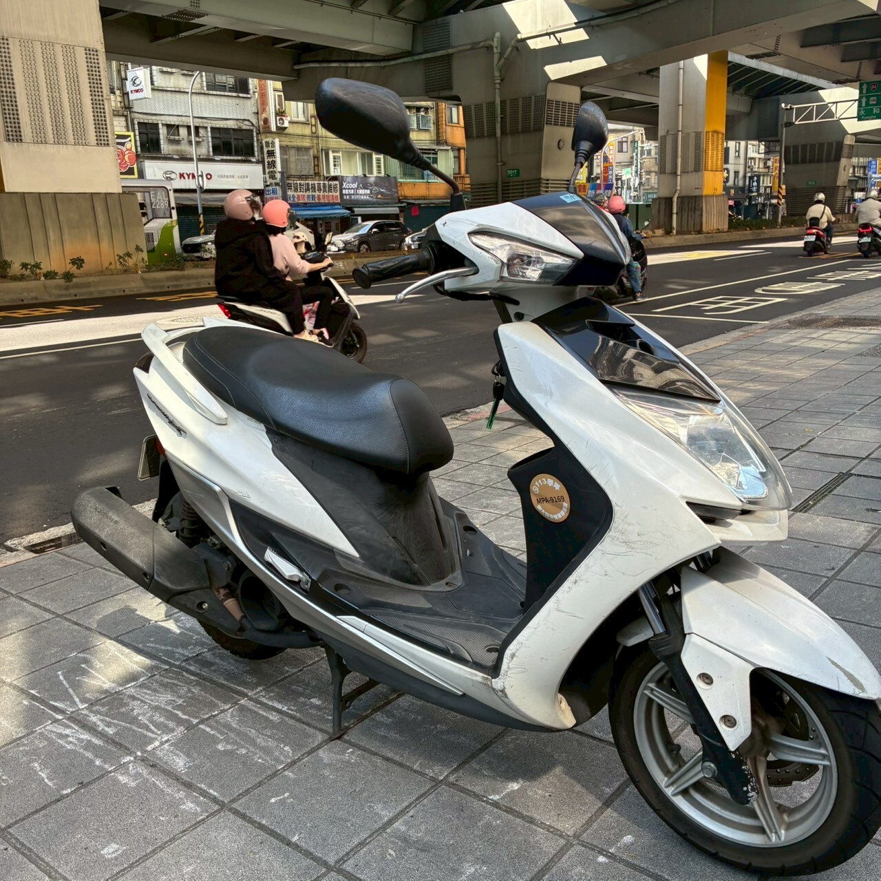 LINE_ALBUM__9169_260226_3