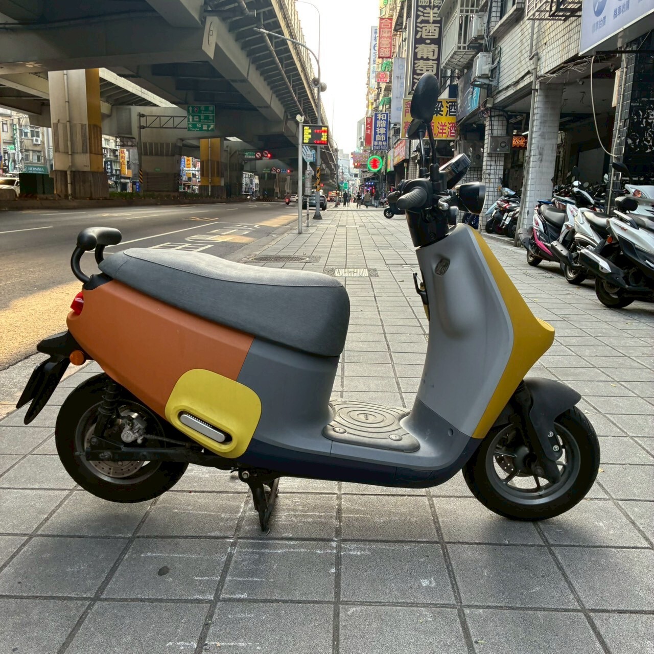 LINE_ALBUM__1089_260226_4