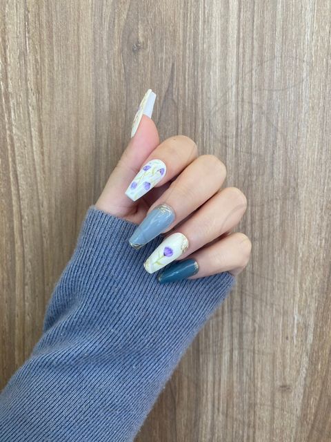 12431001