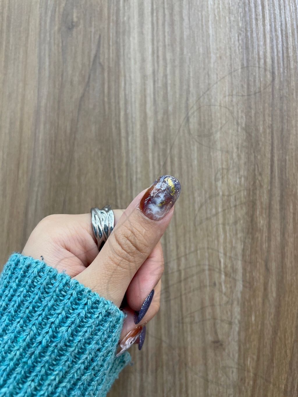 LINE_ALBUM_202445_240405_22