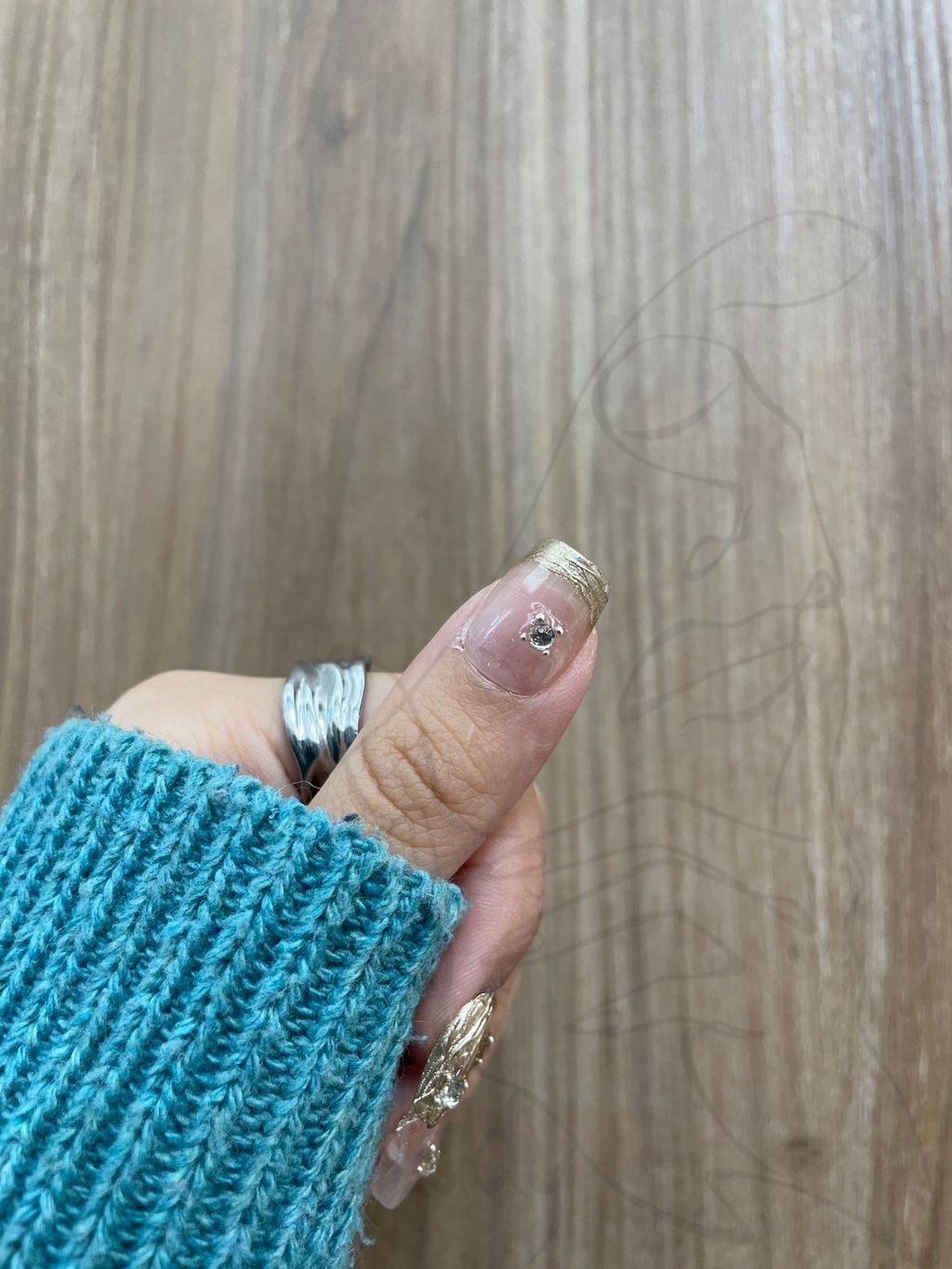 LINE_ALBUM_202445_240405_27