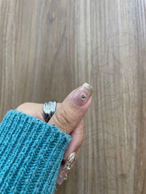 LINE_ALBUM_202445_240405_27