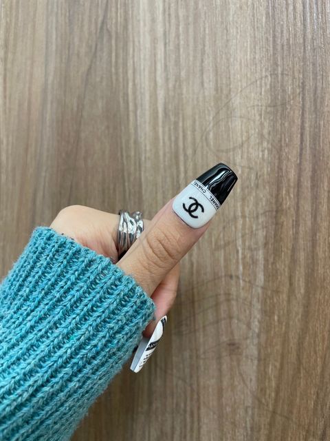 LINE_ALBUM_202445_240405_19