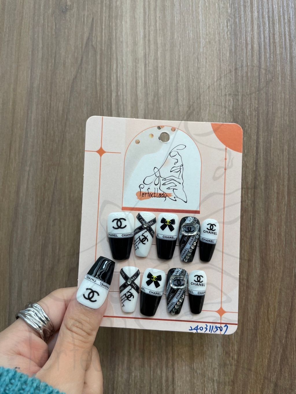 LINE_ALBUM_202445_240405_20