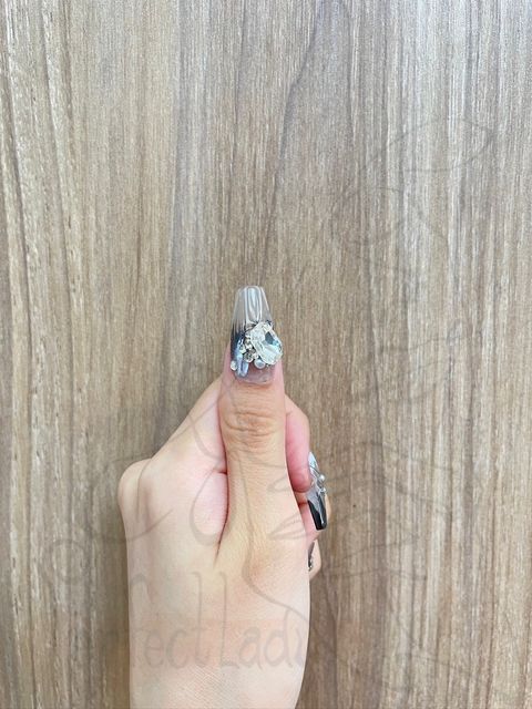 LINE_ALBUM_240417_240419_22