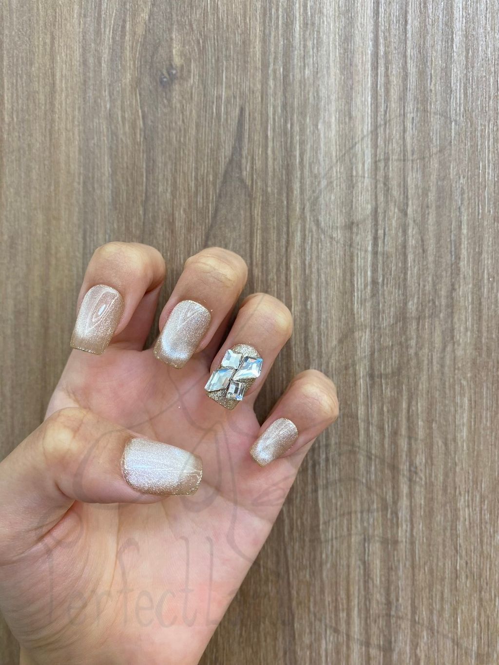 LINE_ALBUM_240420_240420_2