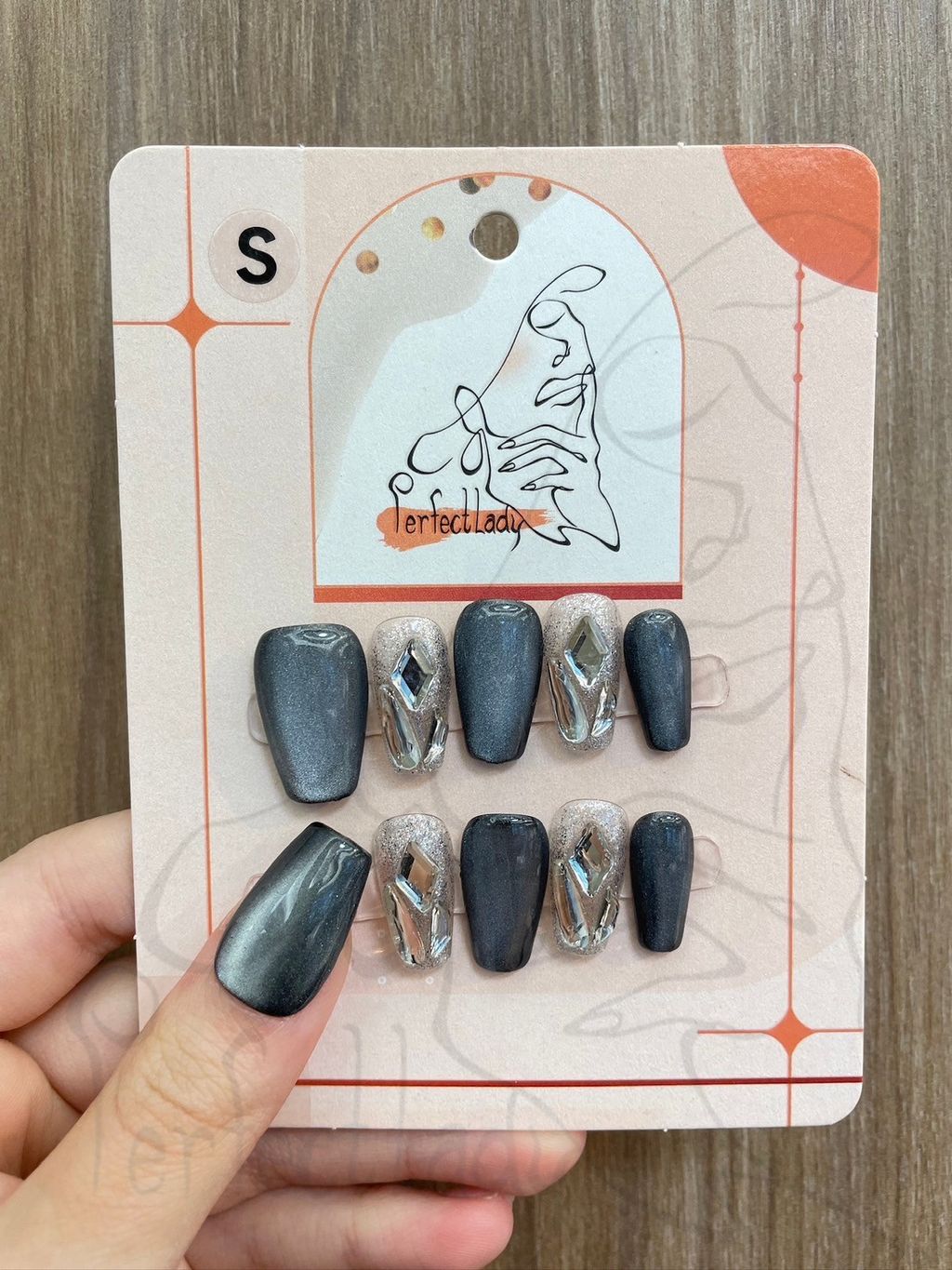 LINE_ALBUM_240420_240420_29