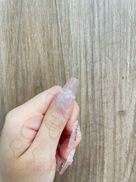 LINE_ALBUM_240420_240420_27