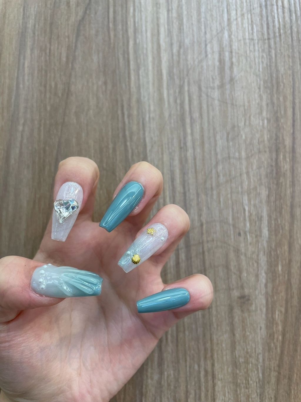 LINE_ALBUM_2024618 _1_240618_12