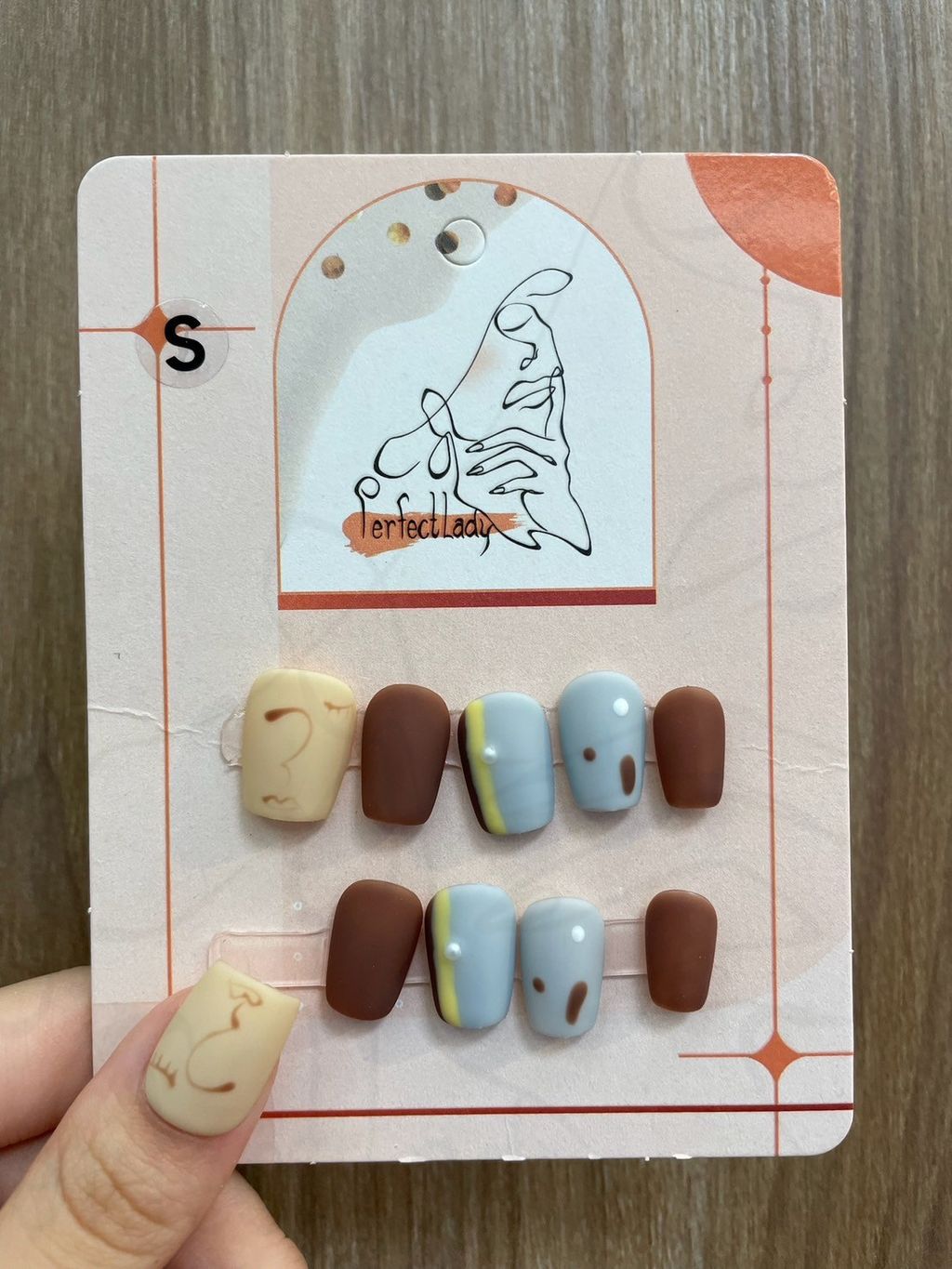 LINE_ALBUM_2024618_240618_43