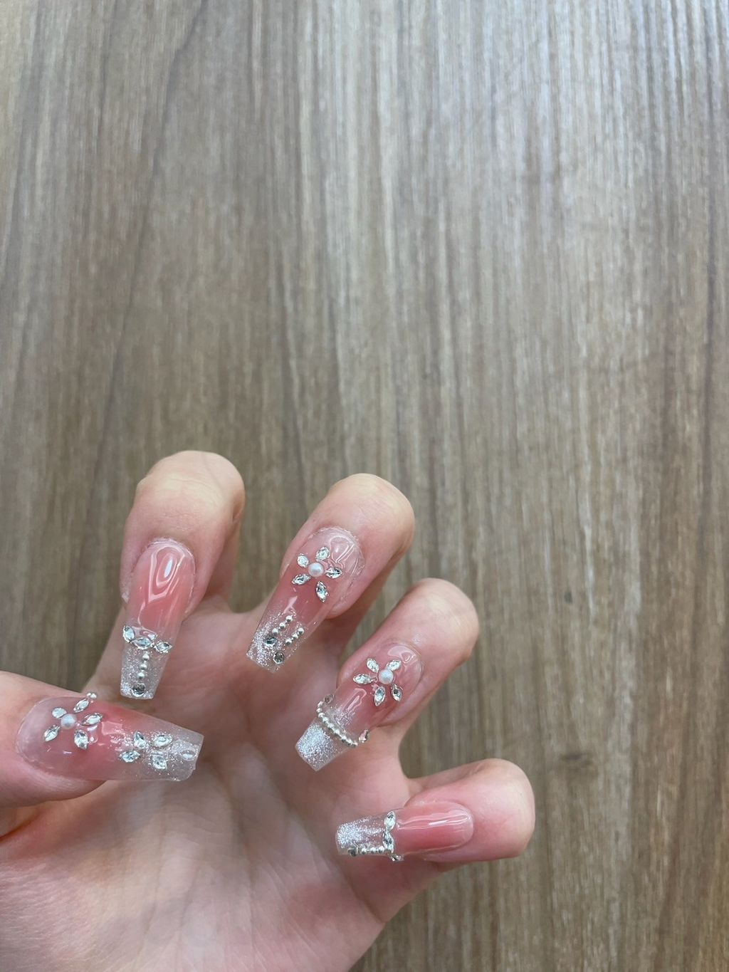 LINE_ALBUM_2024618_240618_75