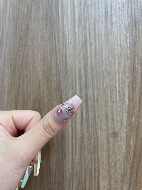 LINE_ALBUM_2024618_240618_80