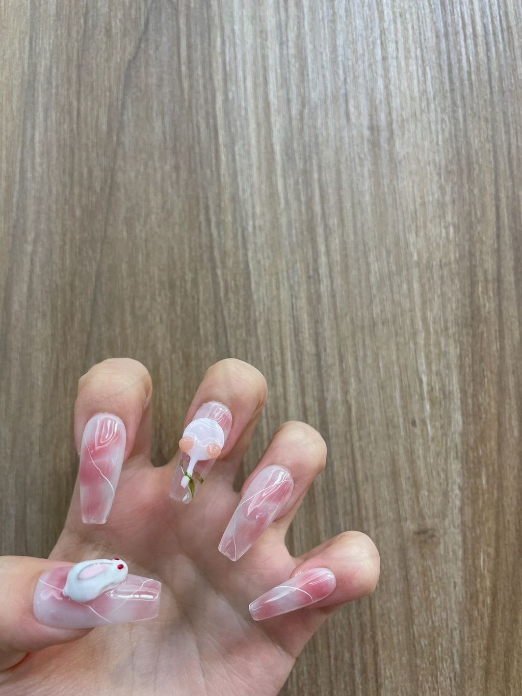 LINE_ALBUM_2024618_240618_102