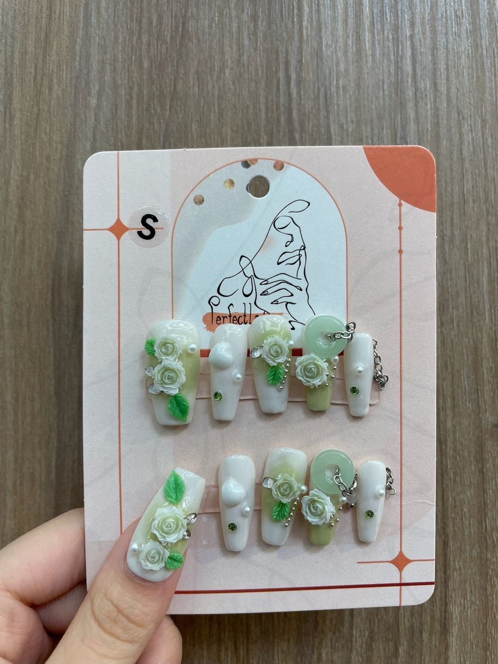 LINE_ALBUM_2024618_240618_109