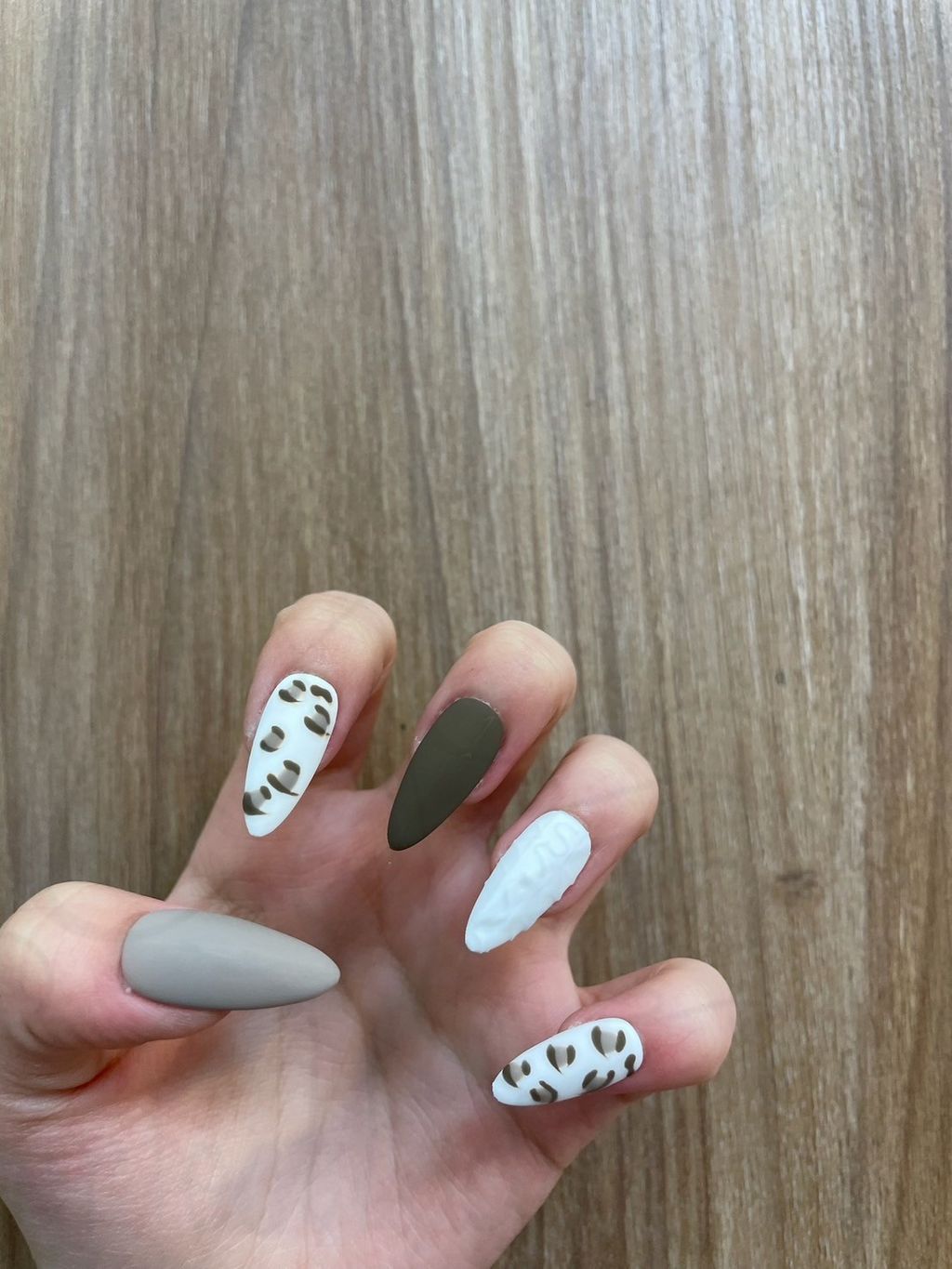 LINE_ALBUM_2024618_240618_117