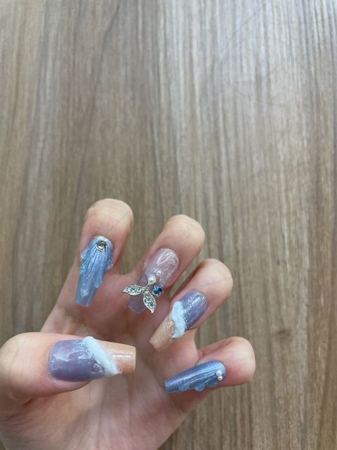 LINE_ALBUM_2024618_240618_135