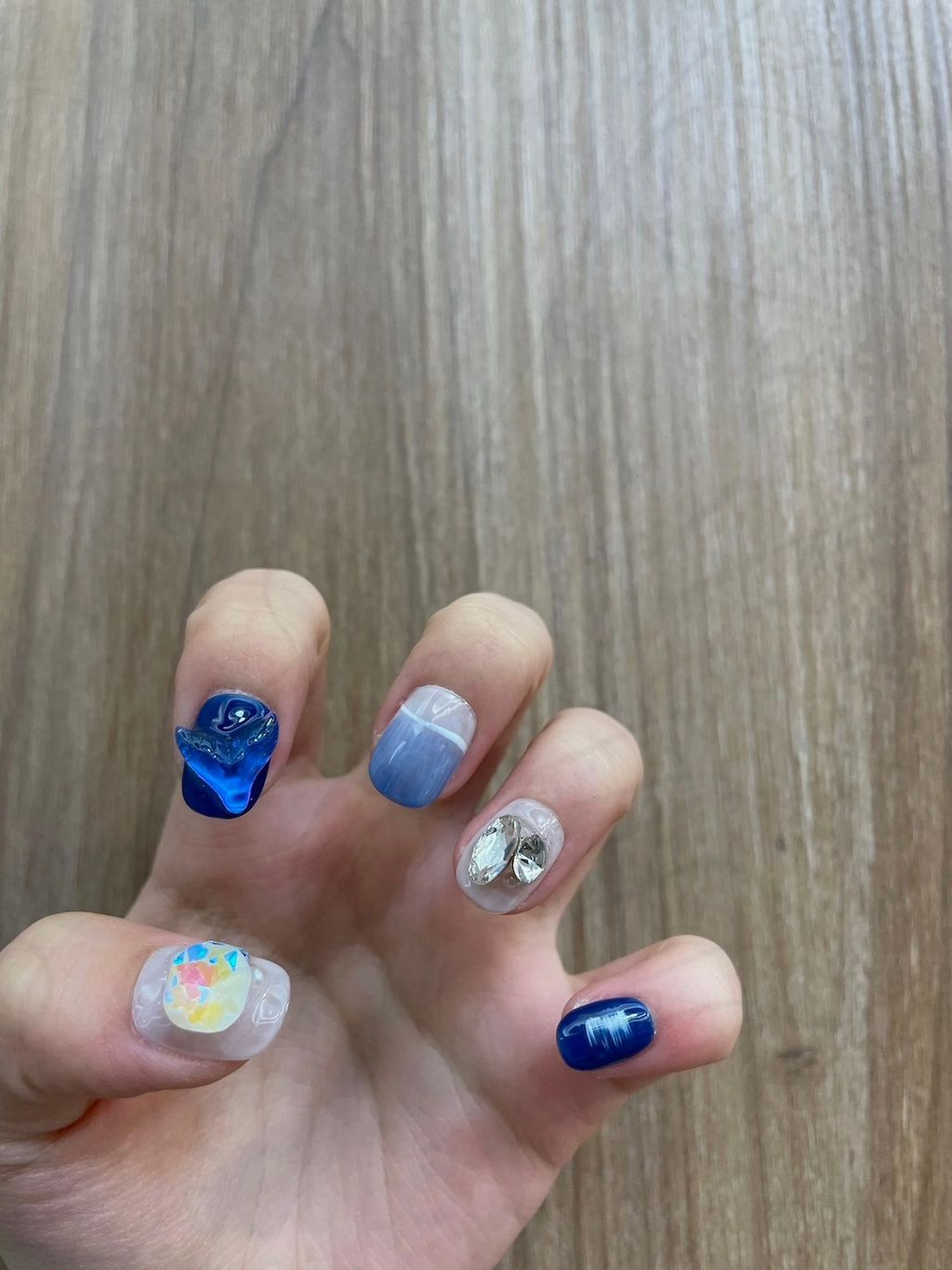 LINE_ALBUM_2024618_240618_132