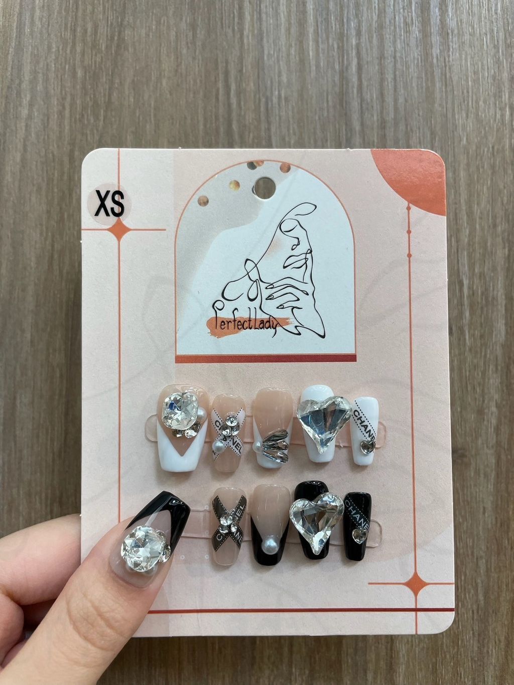 LINE_ALBUM_2024618_240618_145