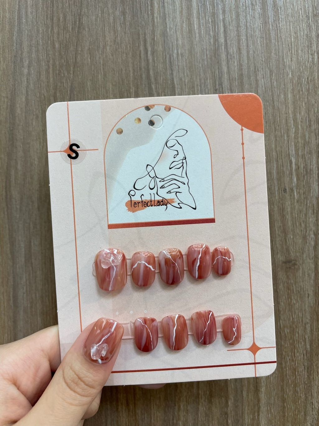 LINE_ALBUM_2024618_240618_151