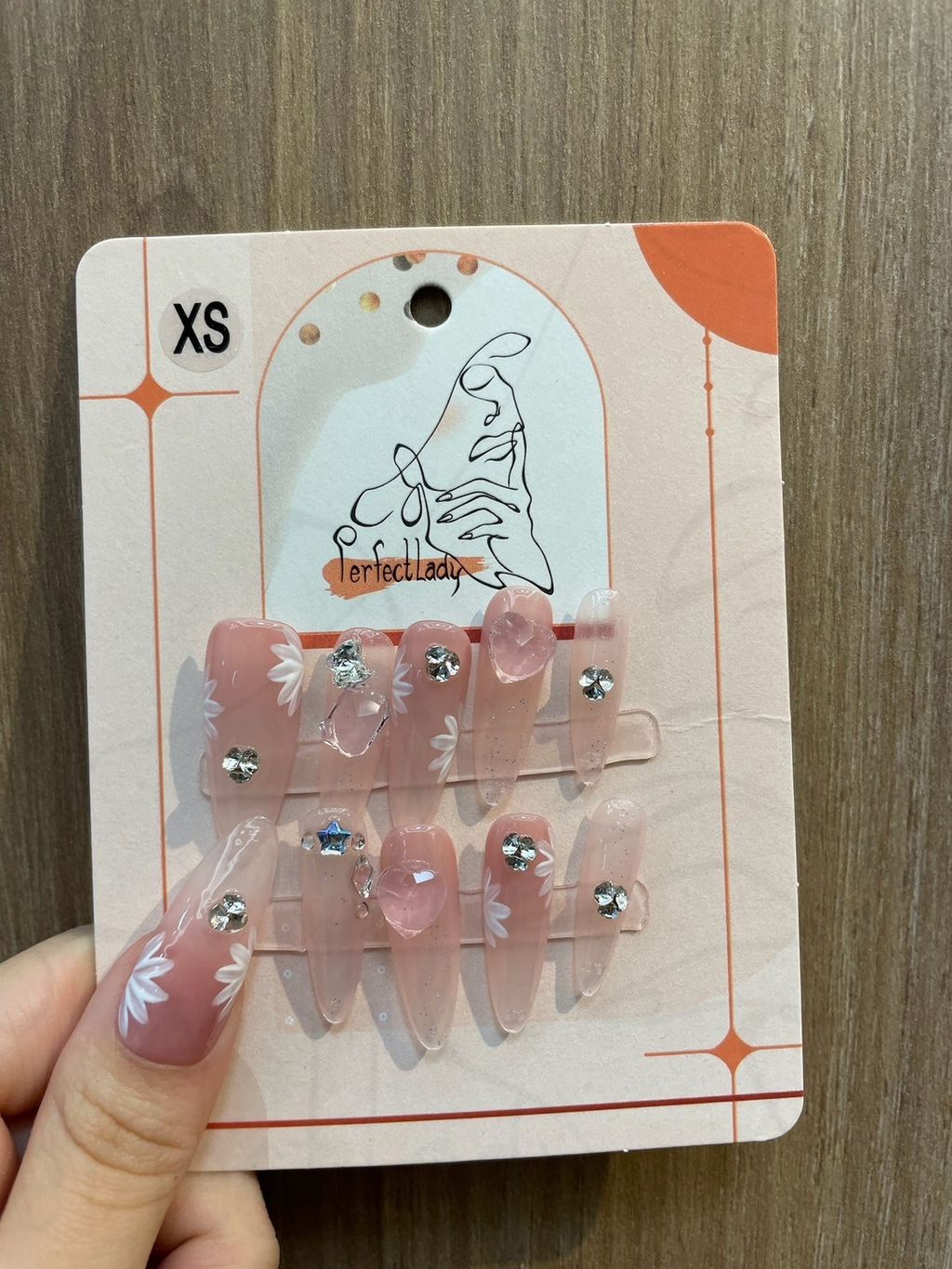 LINE_ALBUM_2024618_240618_169