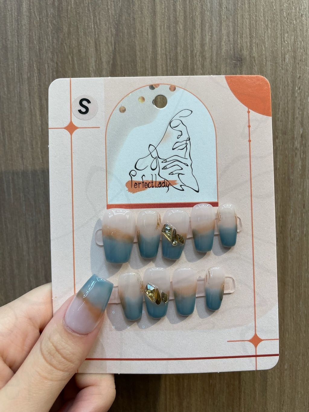 LINE_ALBUM_2024618_240618_193