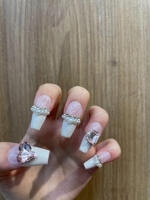 LINE_ALBUM_2024618_240618_201