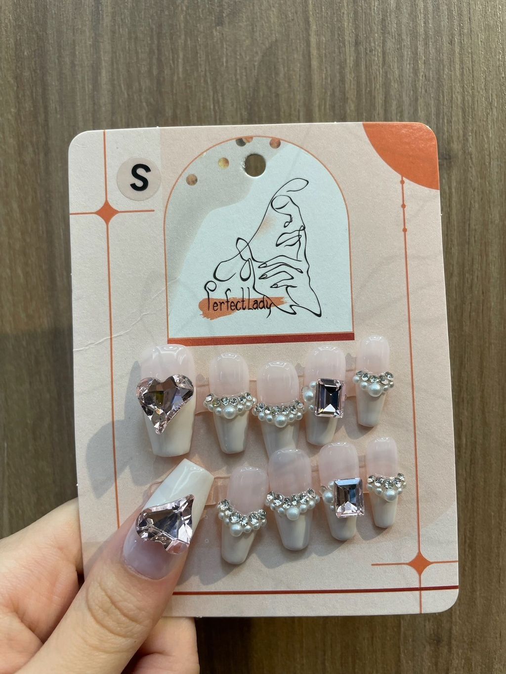 LINE_ALBUM_2024618_240618_199