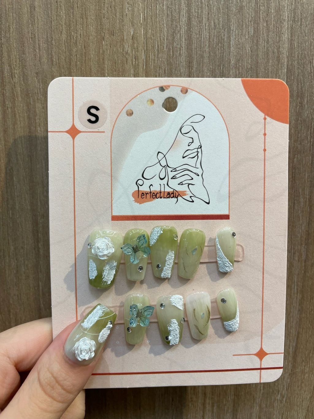 LINE_ALBUM_2024618_240618_226