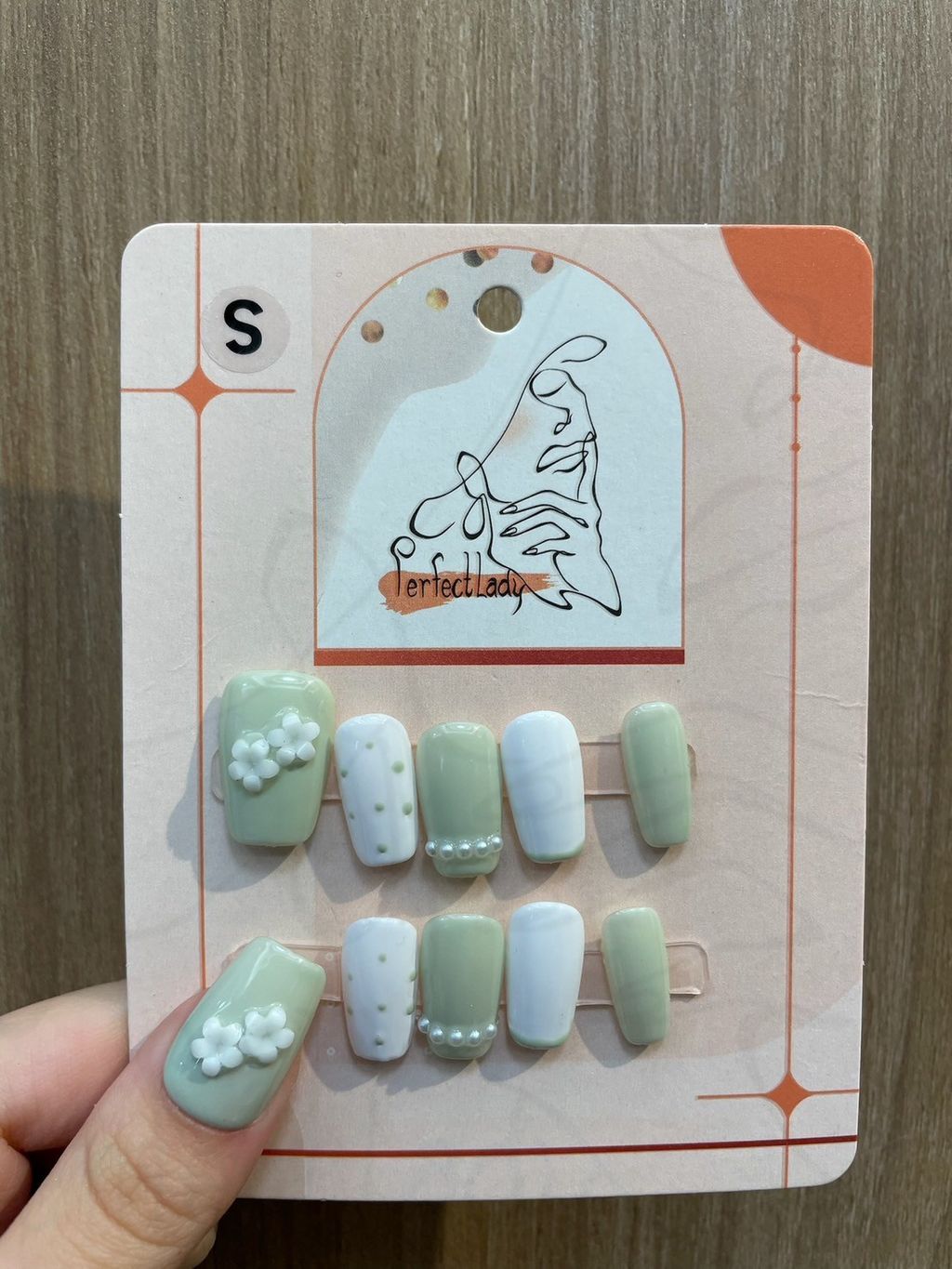 LINE_ALBUM_2024618_240618_250