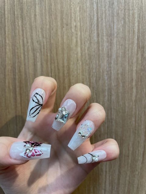 LINE_ALBUM_2024618_240618_255