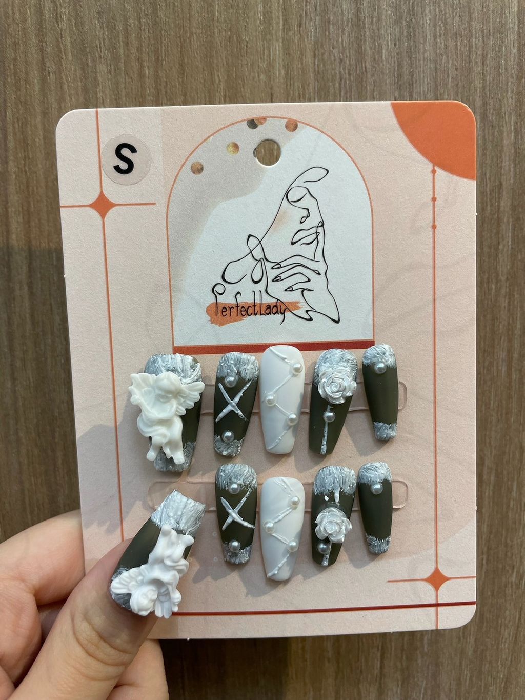 LINE_ALBUM_2024618_240618_289