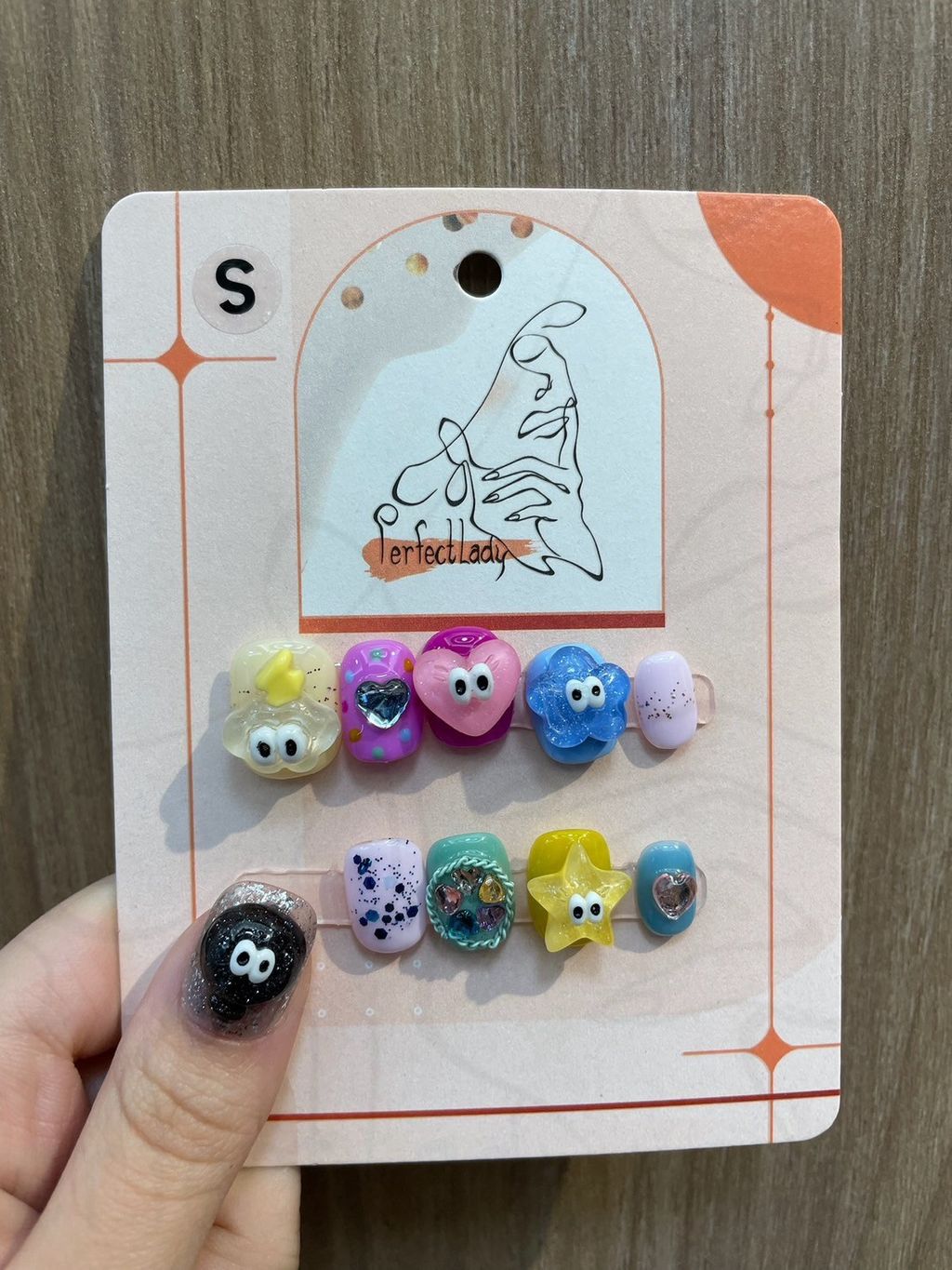 LINE_ALBUM_2024618_240618_298