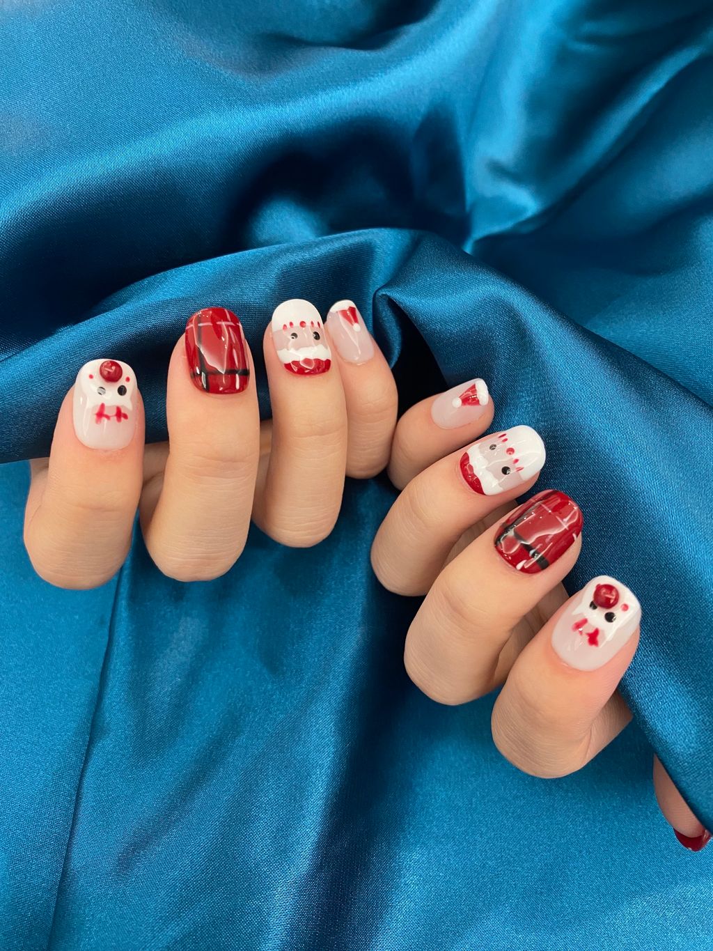 EDE99360-7AF9-4C49-8315-0D0944016B04