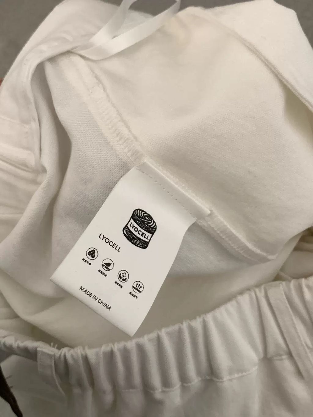 cj0tMWViN2psdDNjcmhwcCZzPWpwOCZ0PWQmdT0xazJsbmVyc3M0bDAwJmk9NA