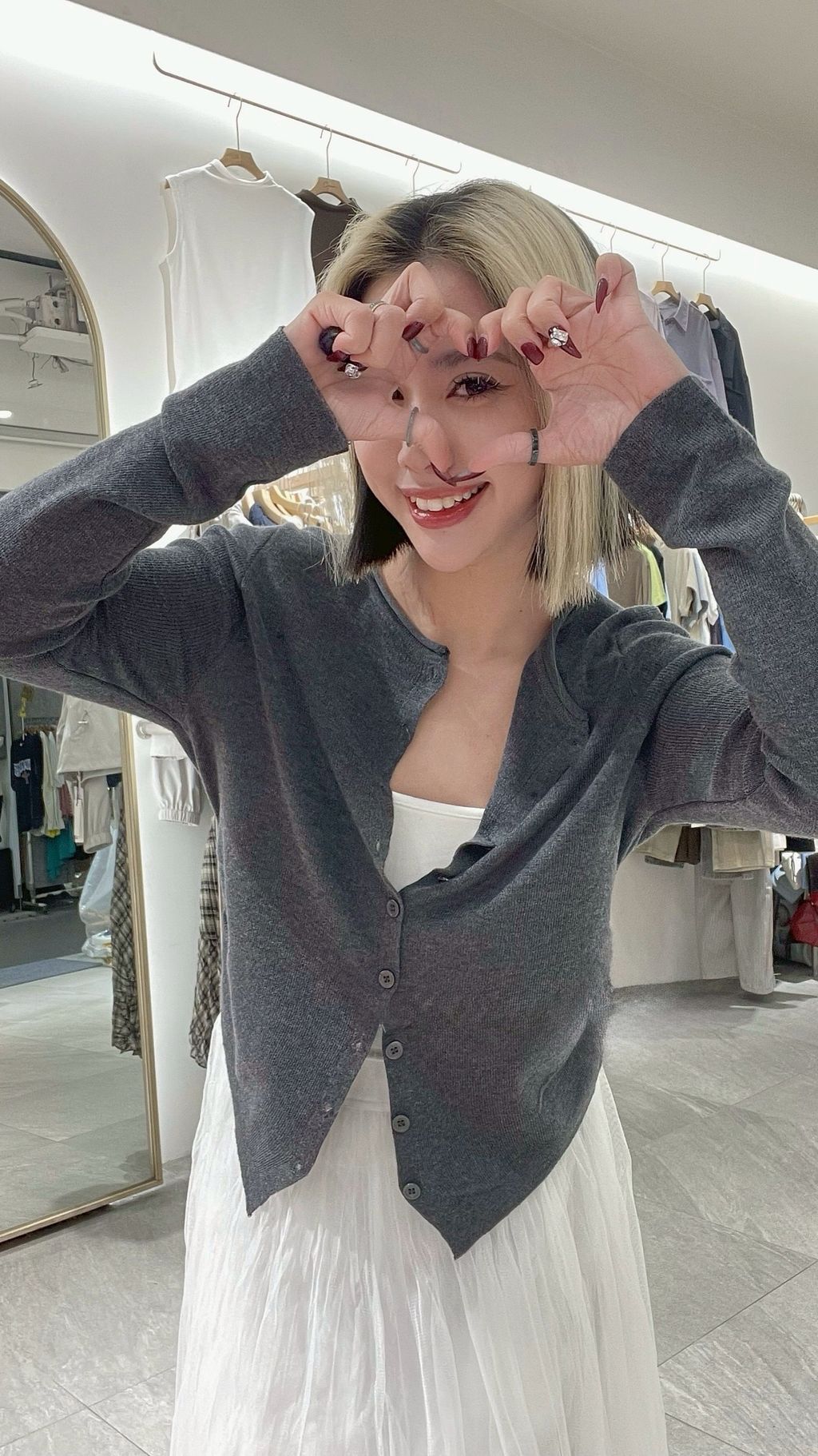 cj0xOXJkNmRyMWV1dGZjJnM9anA4JnQ9ZCZ1PTFrOWU0cmViczRwZzAmaT0xOA