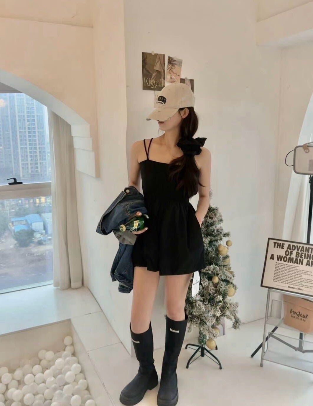 夏日穿搭必備：韓系高腰露背細肩帶連身短褲，輕鬆打造清爽風格 | Glow.tw