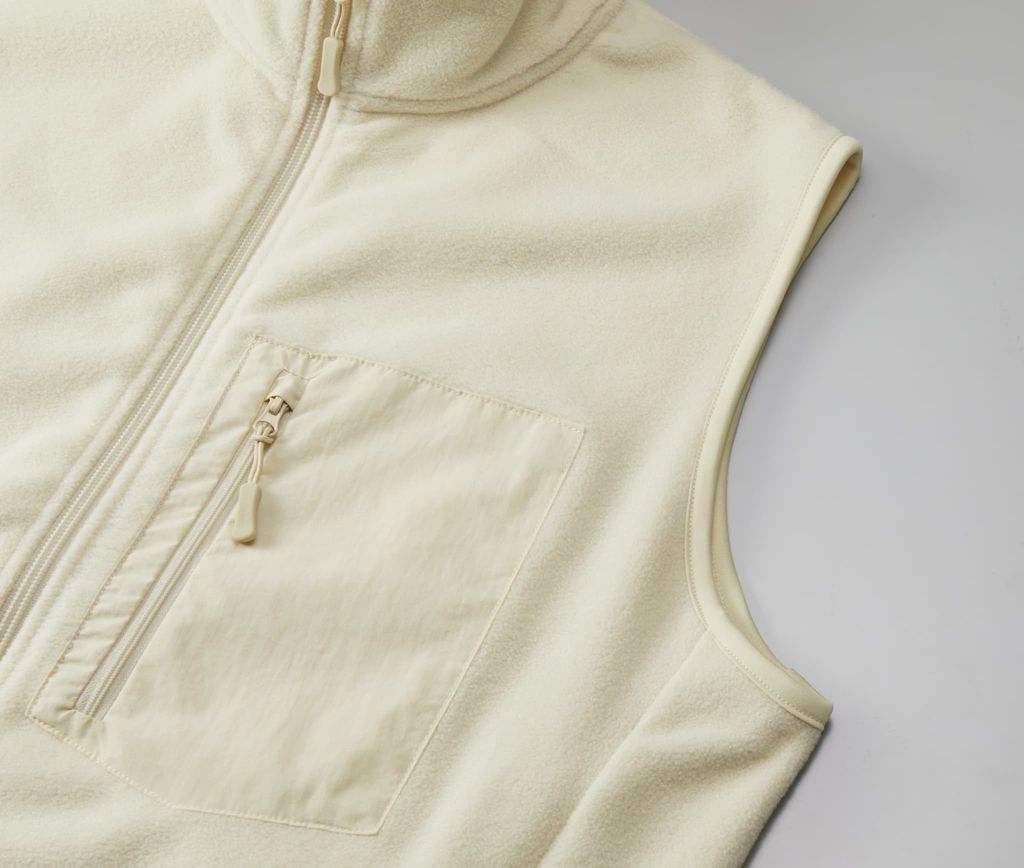 D-709901-0019-03_2000