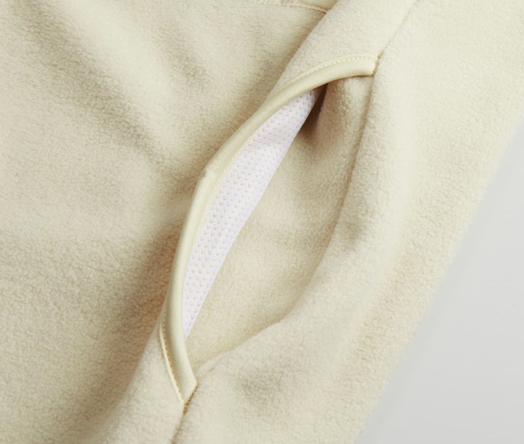 E-709901-0019-03-01_2000