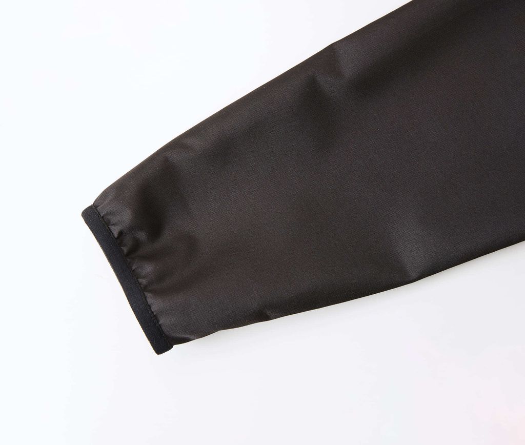 D-706101-0002-03-02_2000